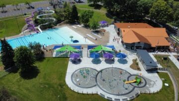 Aerial picture of the Kaukauna Aquatic Center