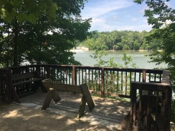 Bench and overlook of the Rapid Croche Dam.